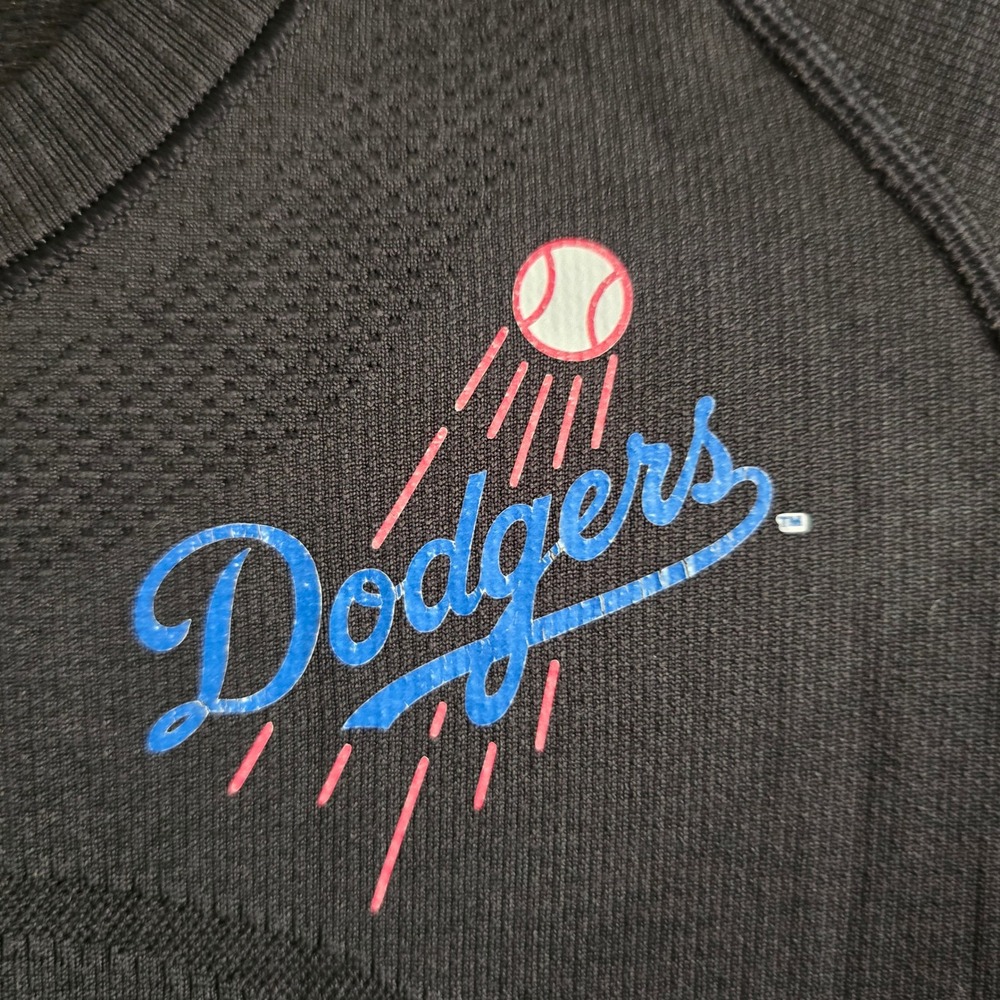 Lululemon Long Sleeve Swiftly Tech Top with Dodgers logo Black Size 8 - Picture 3 of 9